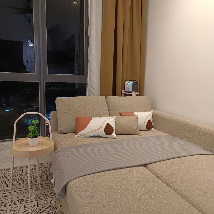 One Bedroom Troika Kota Bharu By Aghome المظهر الخارجي الصورة